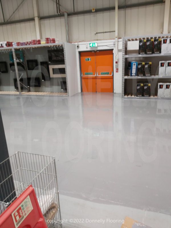 B&Q warehouse resin flooring refurbishment - completed flooring project