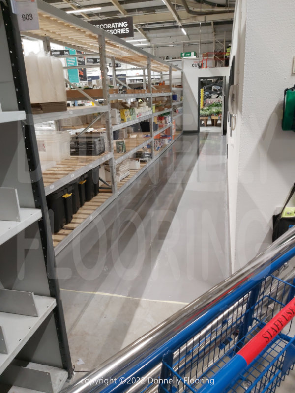 B&Q warehouse resin flooring refurbishment - completed flooring project